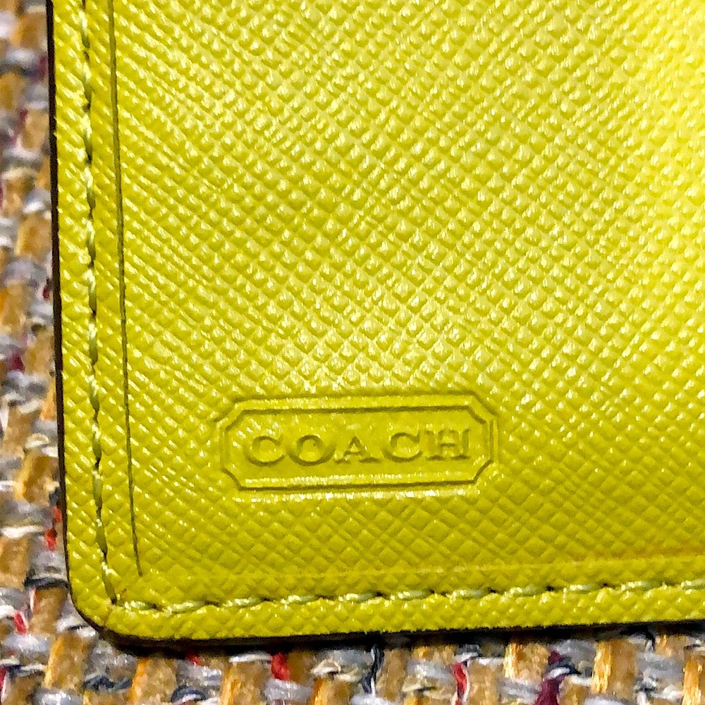 COACH Legacy Signature Slim Turn Lock Closure Trifold Wallet Neon Yellow Trim - Picture 10 of 17